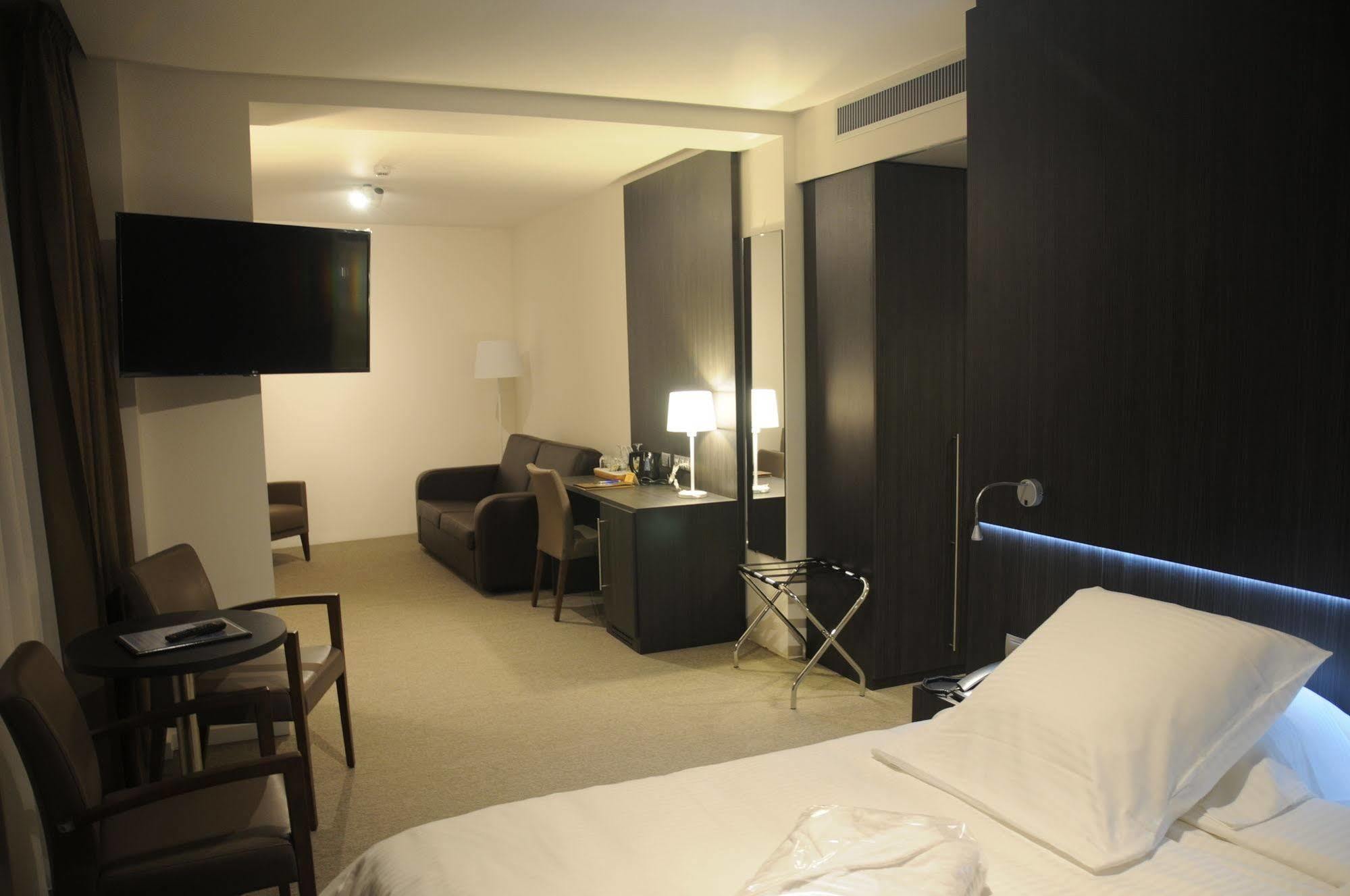 Tower Hotel 알스트 외부 사진
