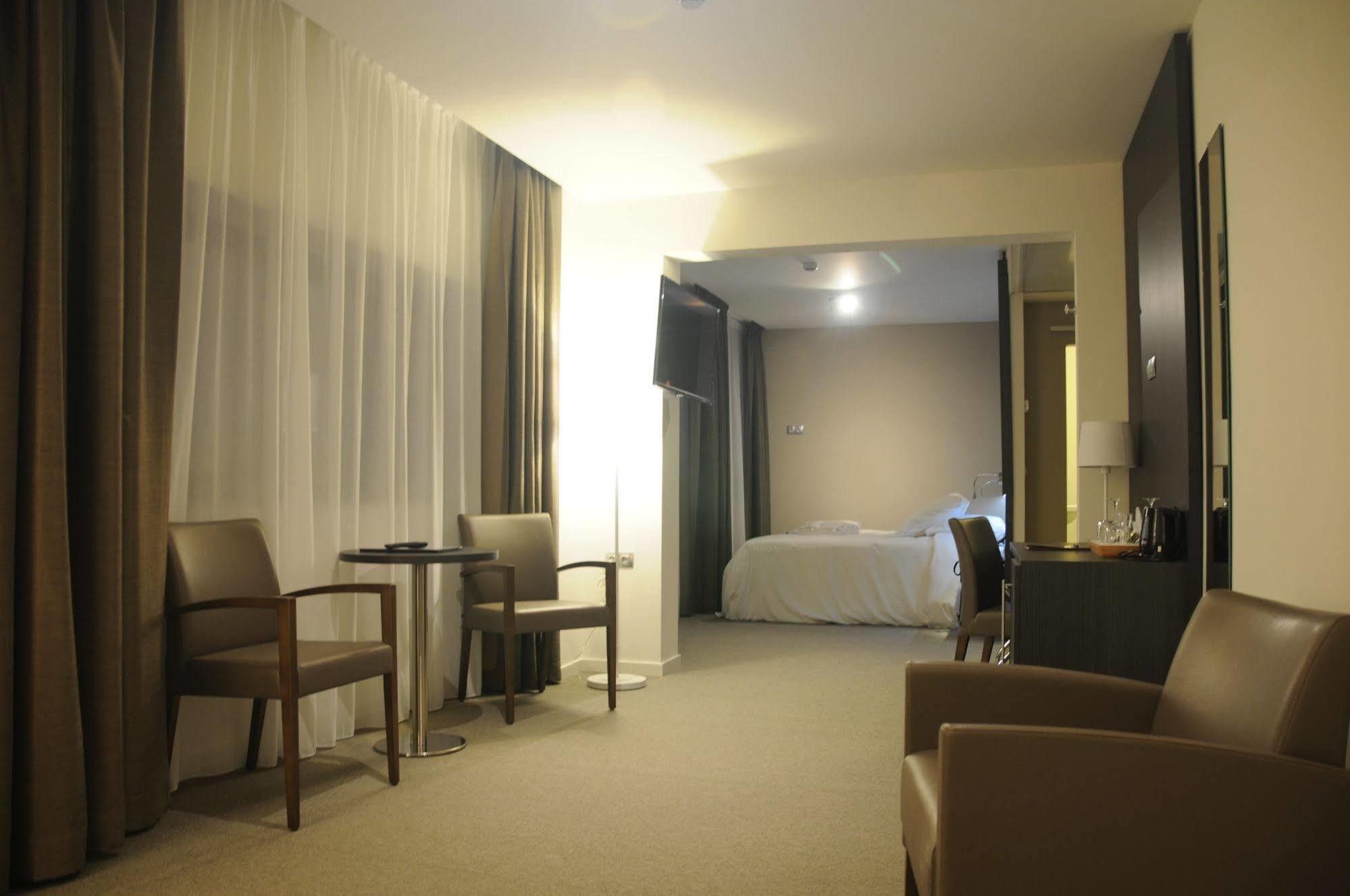 Tower Hotel 알스트 외부 사진